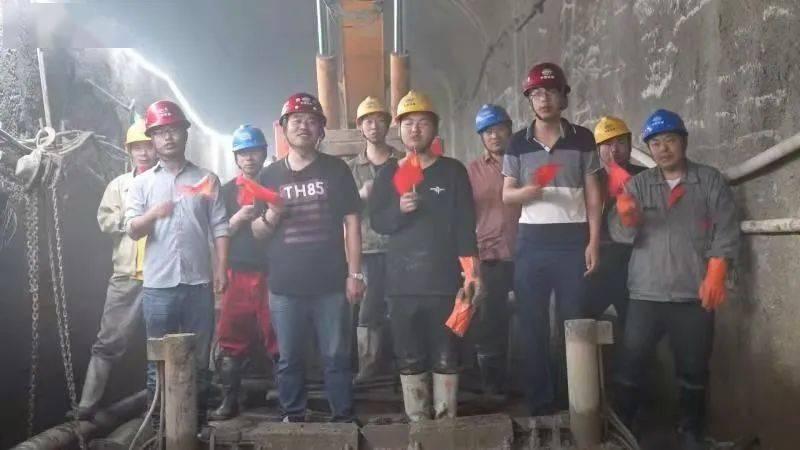 英达想让孙子认祖归宗，被宋丹丹拒绝，宋丹丹拒绝英达的理由是什么？游戏画面